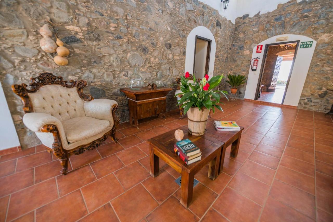 Hotel Rural Huerto Viejo Tesejerague Exterior foto
